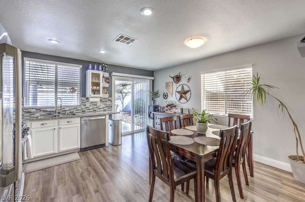 1064 Blue Sands Court