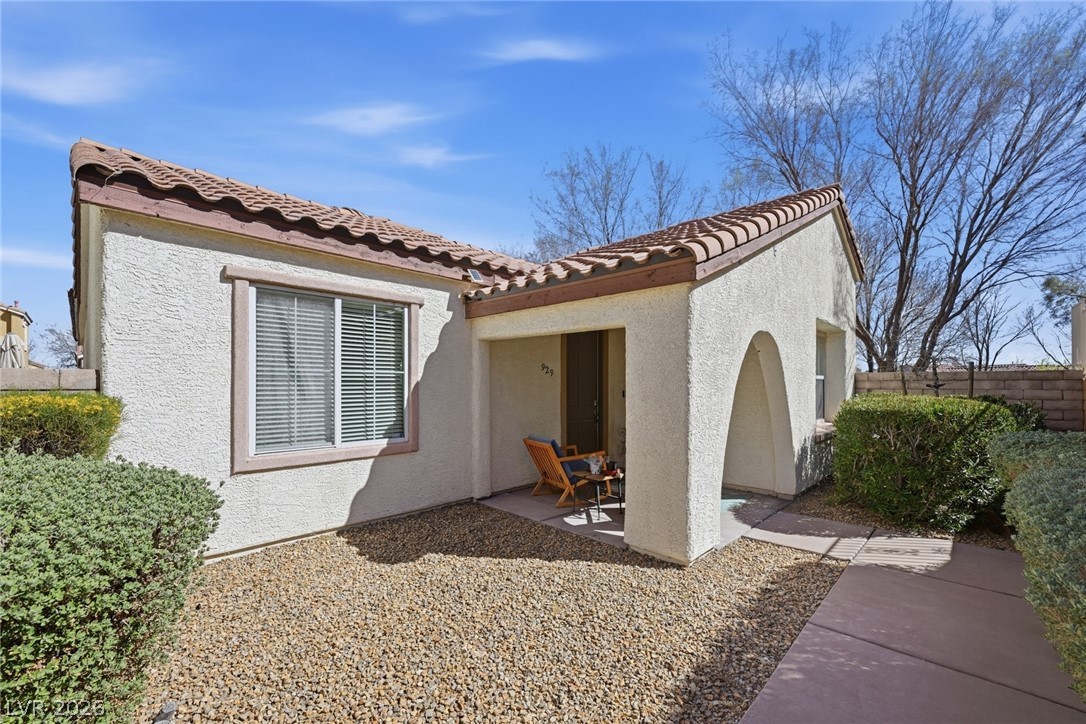 929 Altaville Court