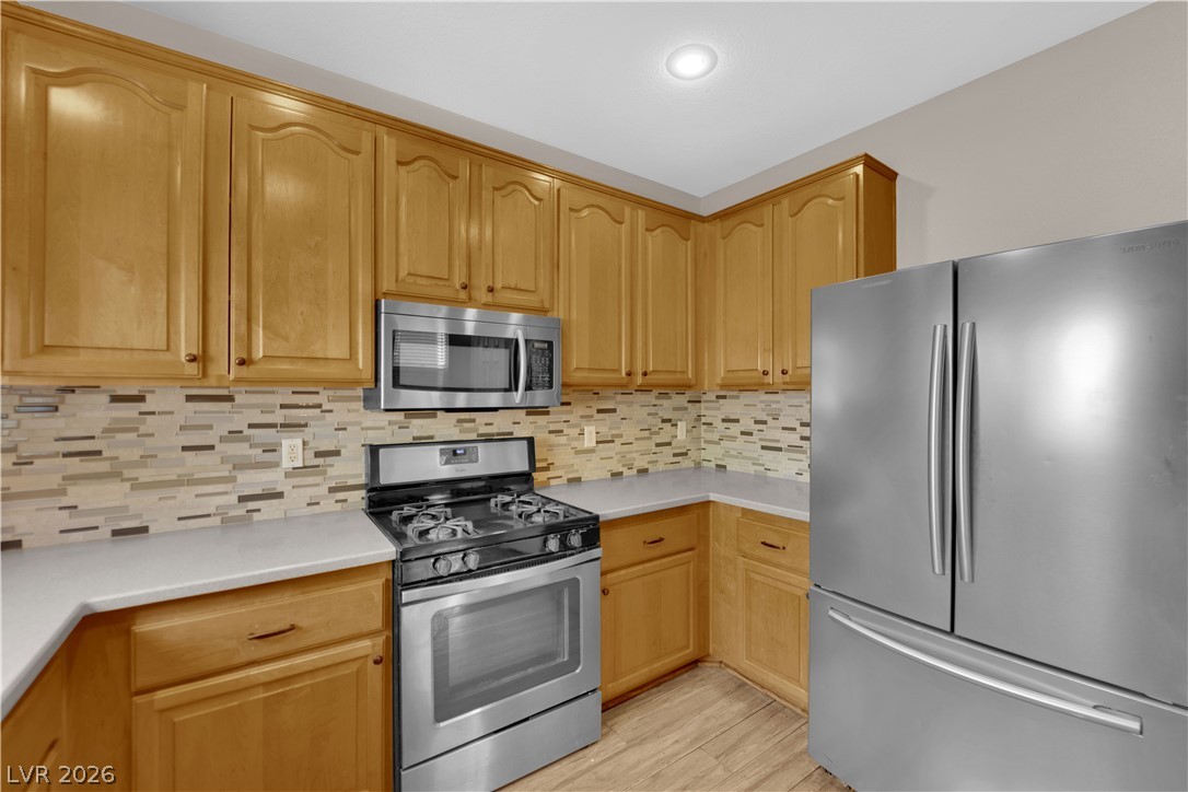 10592 Calico Pines Avenue