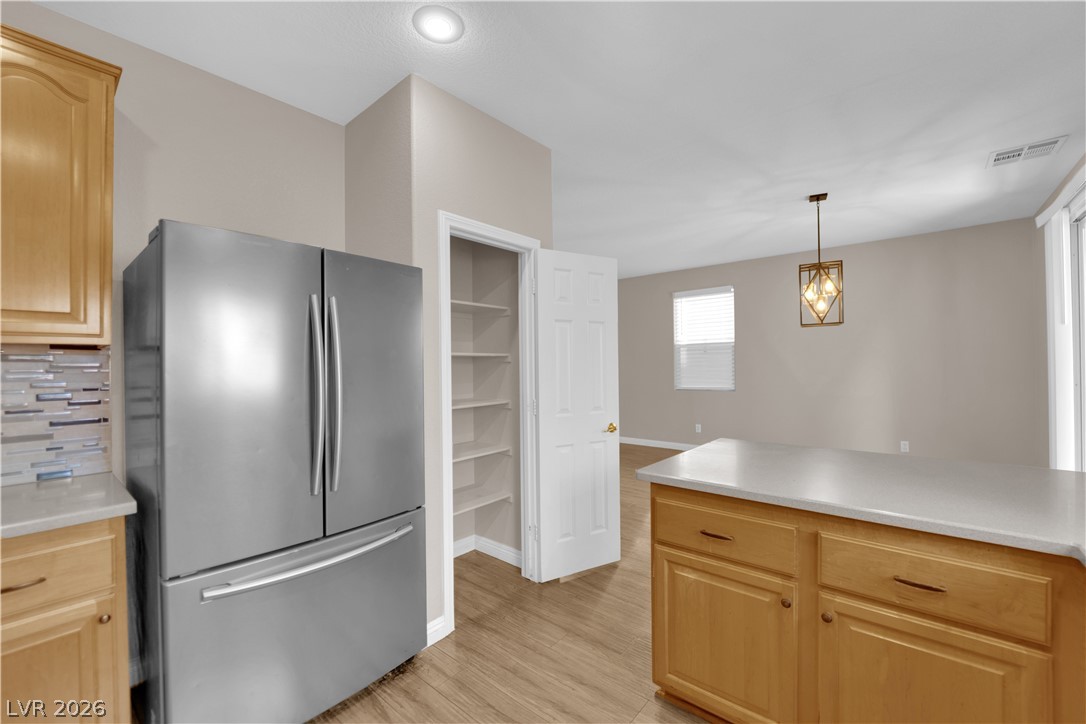 10592 Calico Pines Avenue