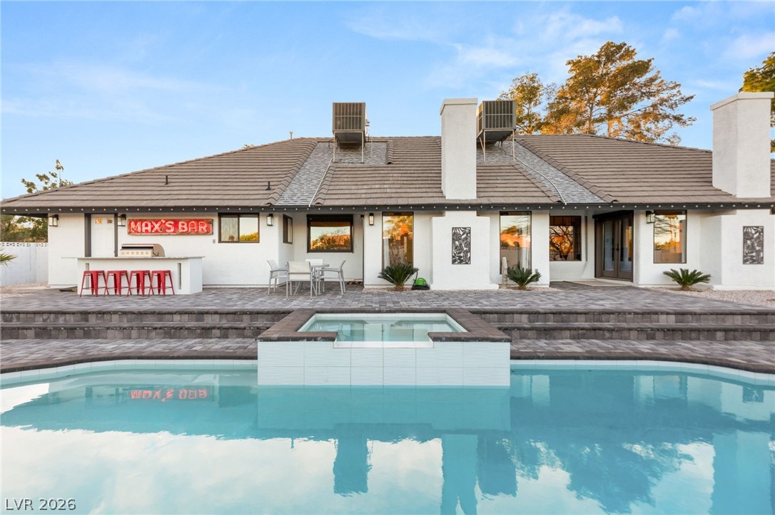 2713 South Miller Lane