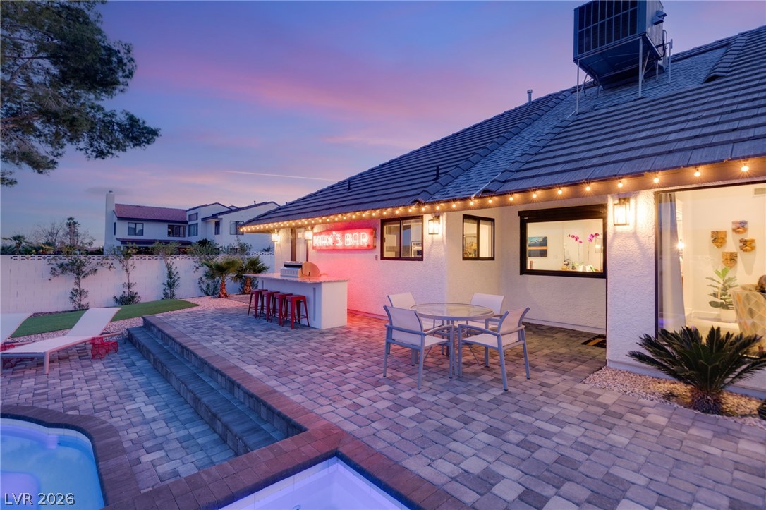 2713 South Miller Lane