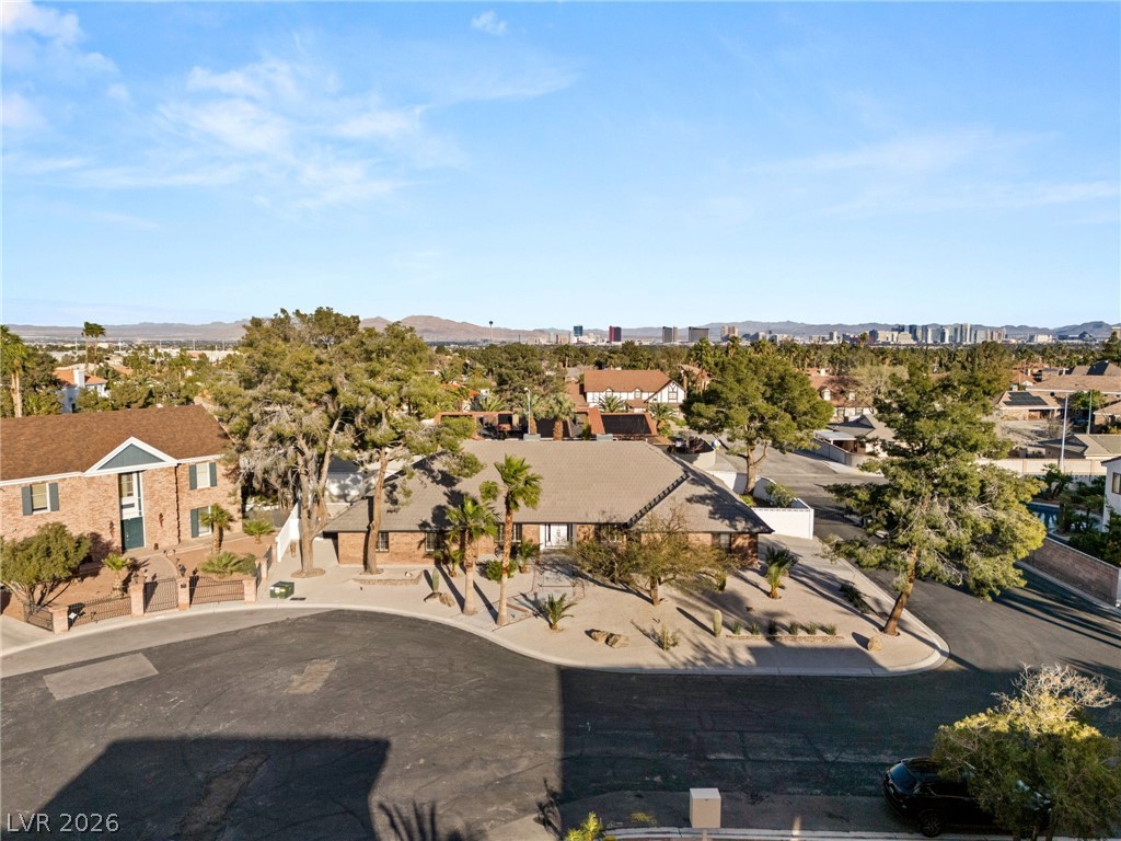 2713 South Miller Lane