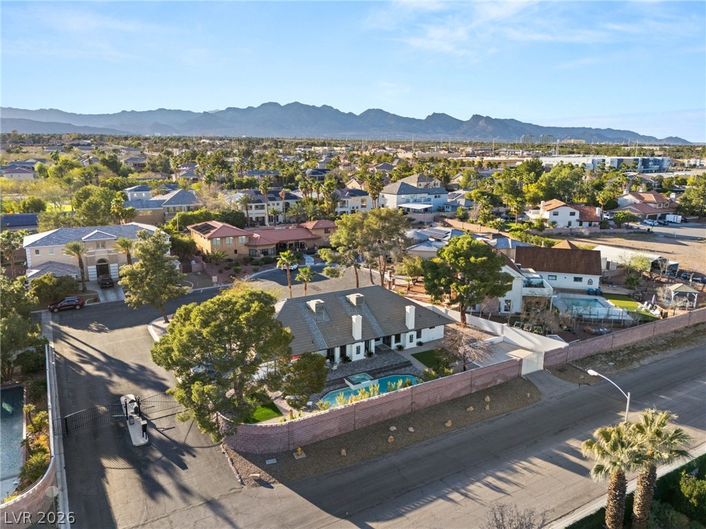 2713 South Miller Lane