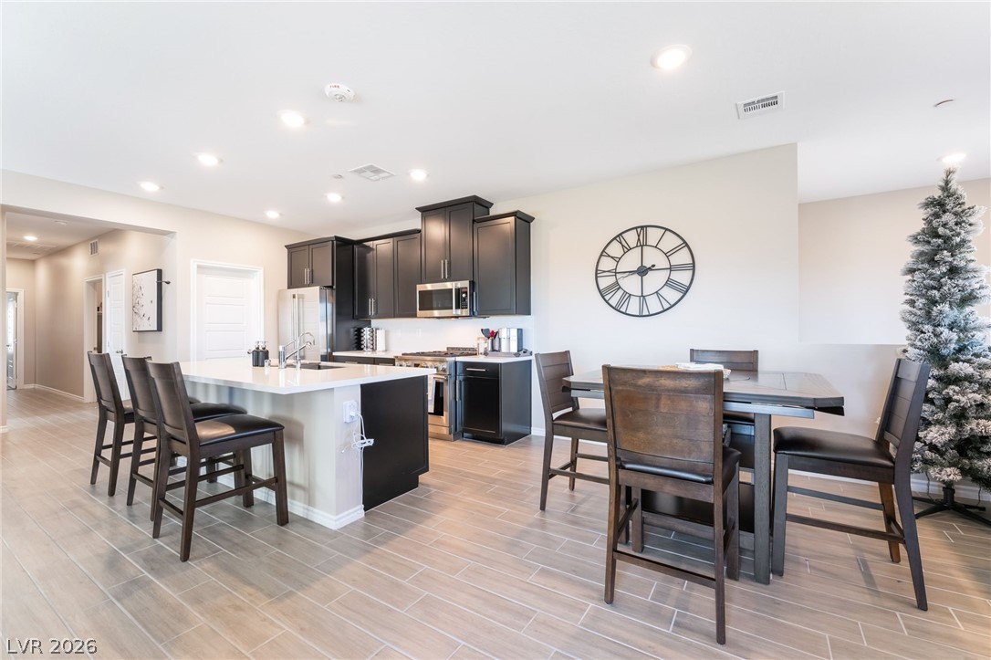 600 North Carriage Hill Drive 2161