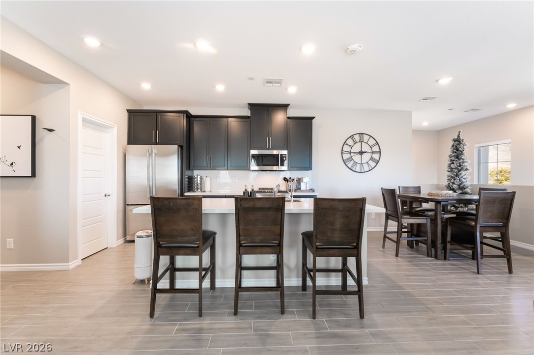 600 North Carriage Hill Drive 2161