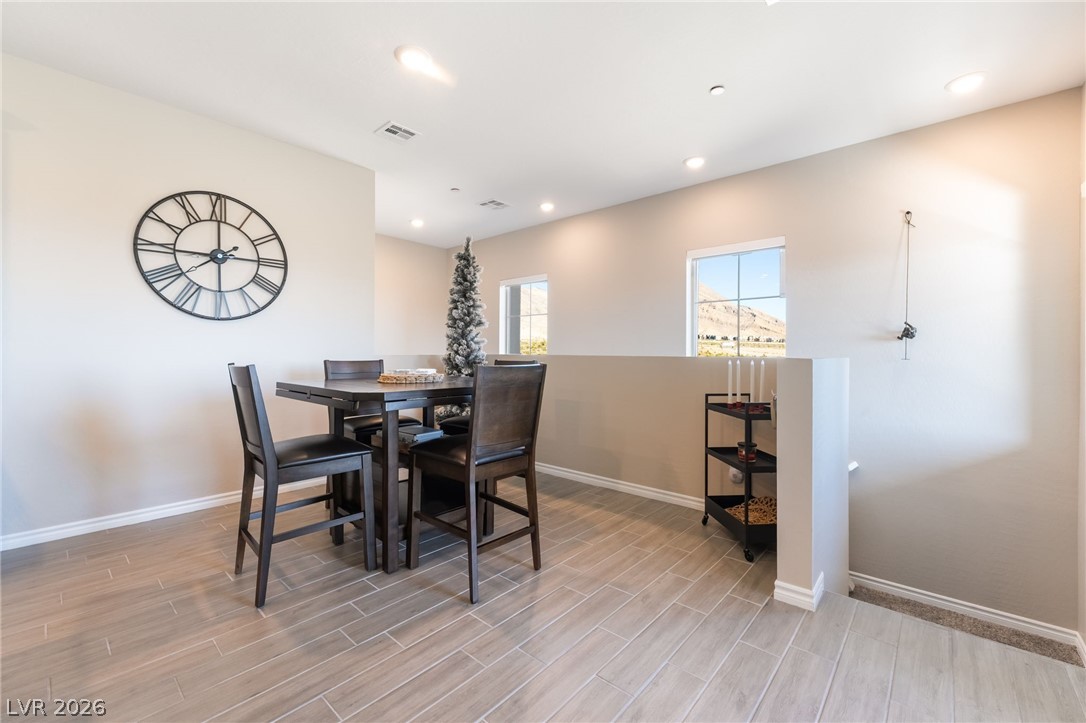 600 North Carriage Hill Drive 2161