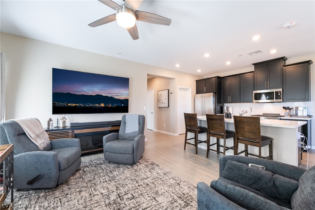 600 North Carriage Hill Drive 2161