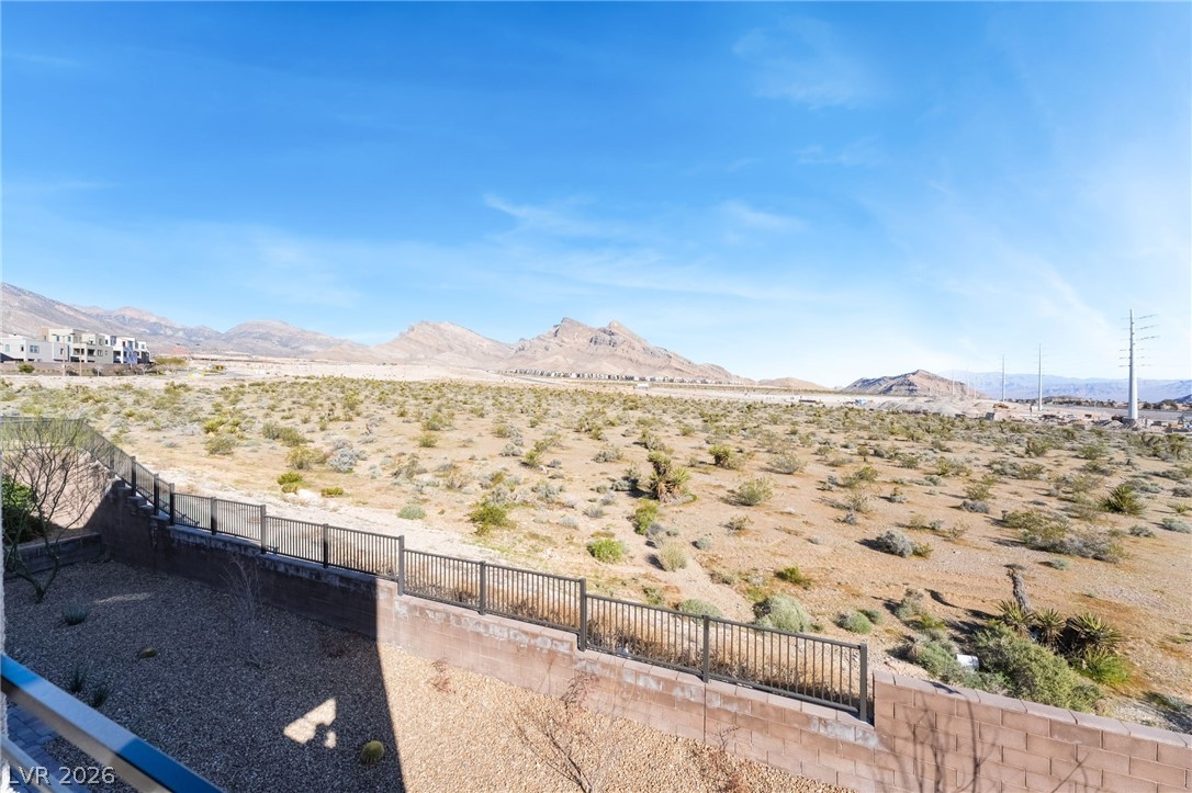 600 North Carriage Hill Drive 2161