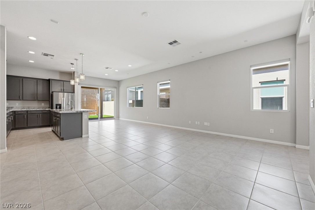 8633 Stokestone Street