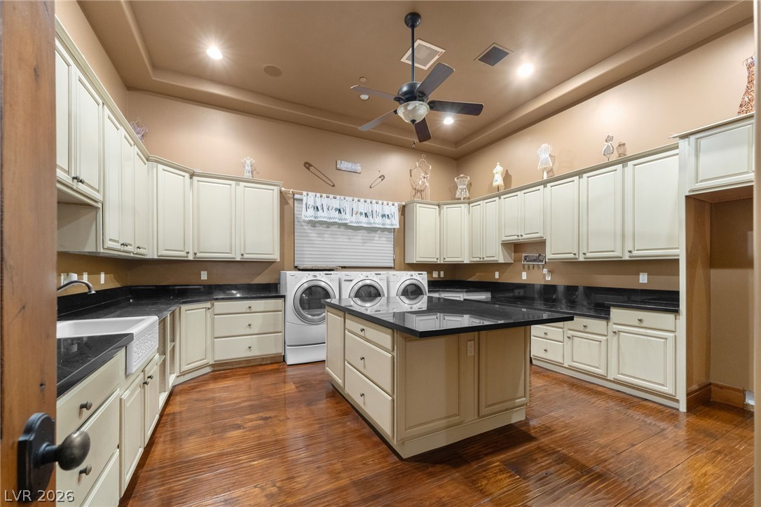 1065 Kratzer Circle