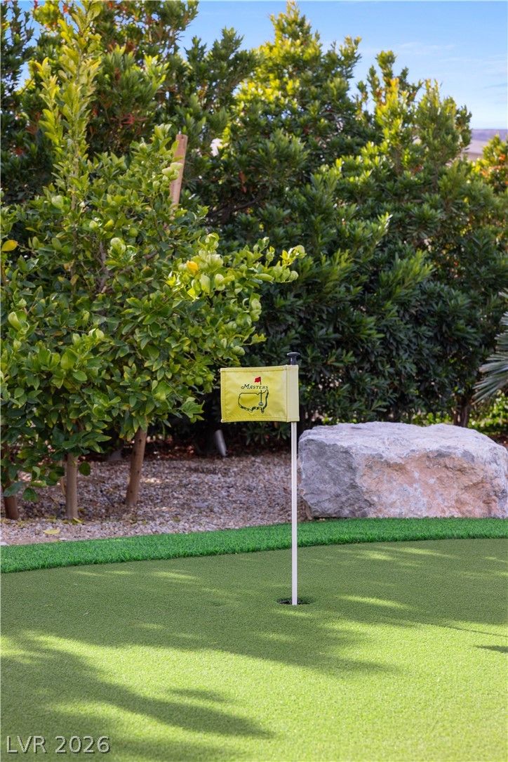 19 Flying Cloud Lane