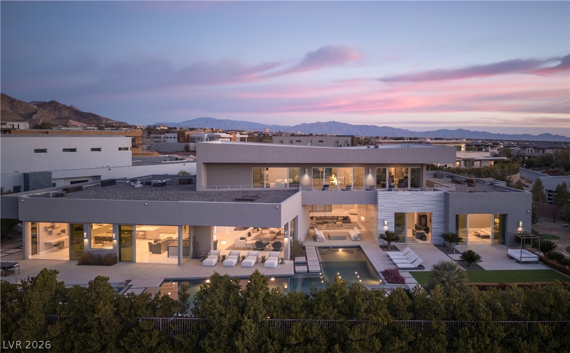 19 Flying Cloud Lane