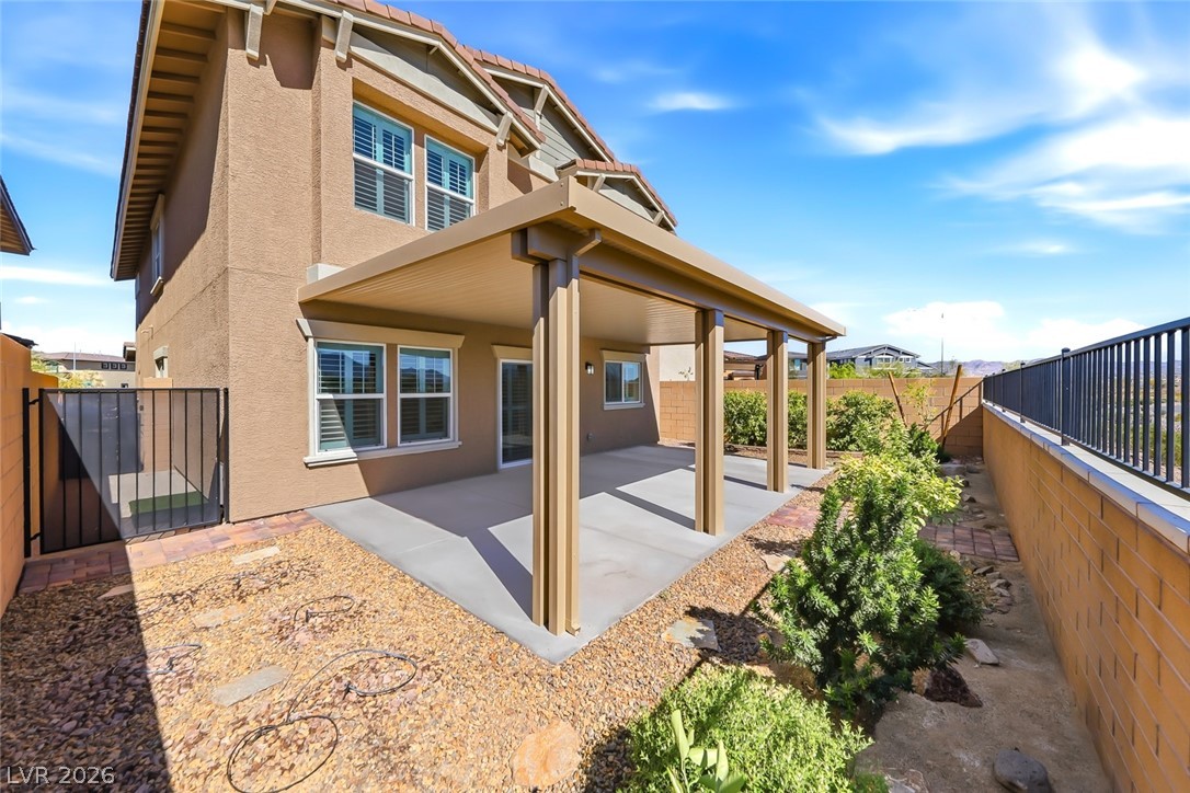375 Winter Dove Avenue