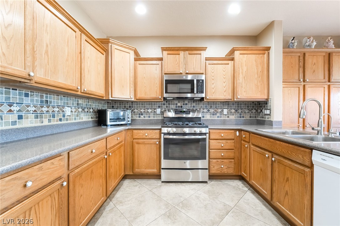 5536 Criollo Drive