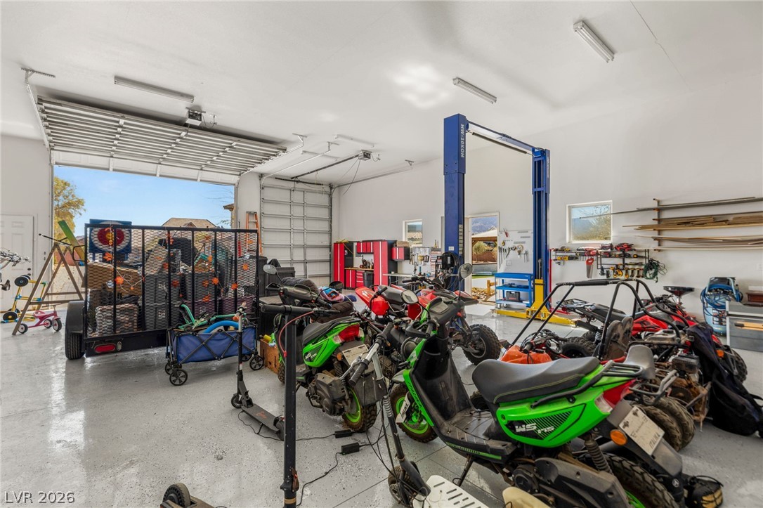 1035 Aviator Court