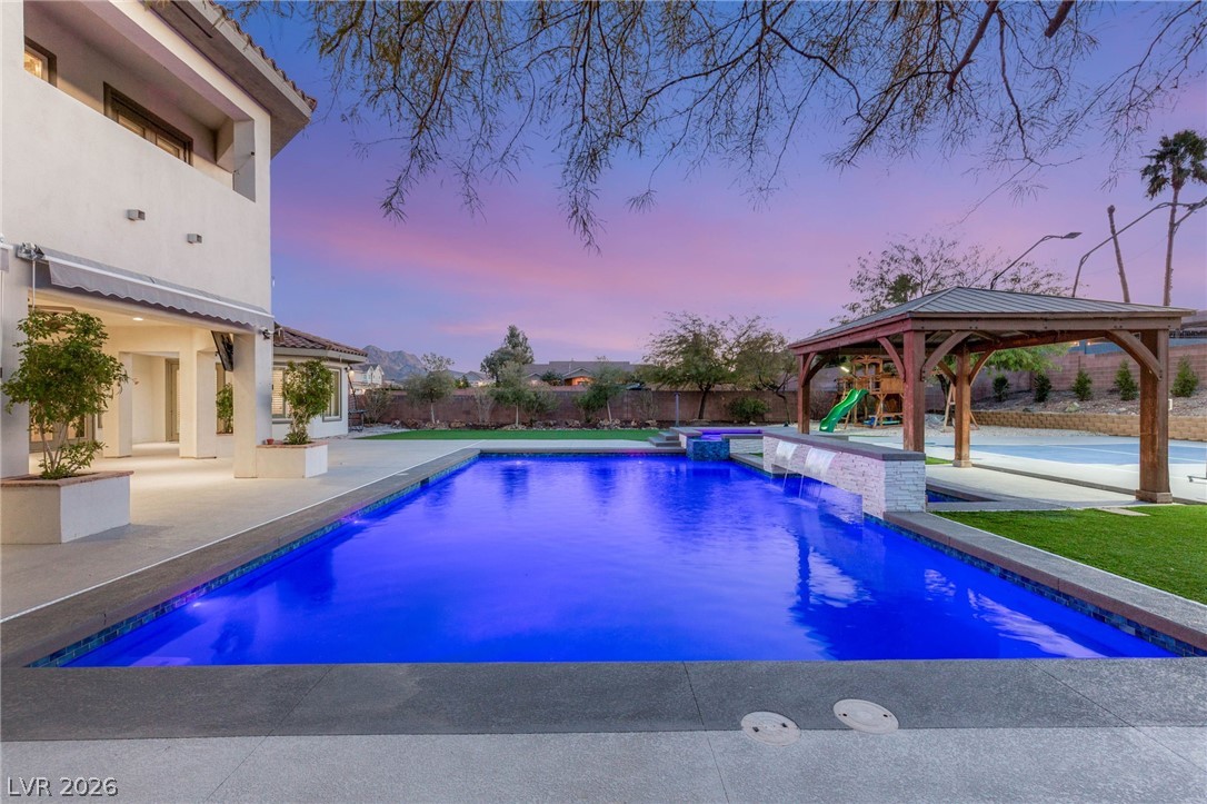 1035 Aviator Court