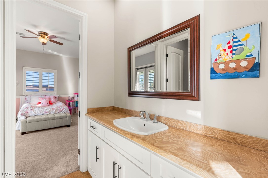 1035 Aviator Court
