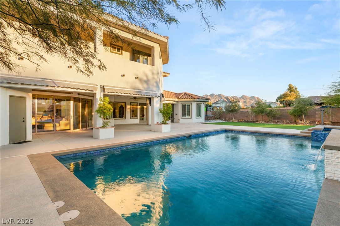 1035 Aviator Court