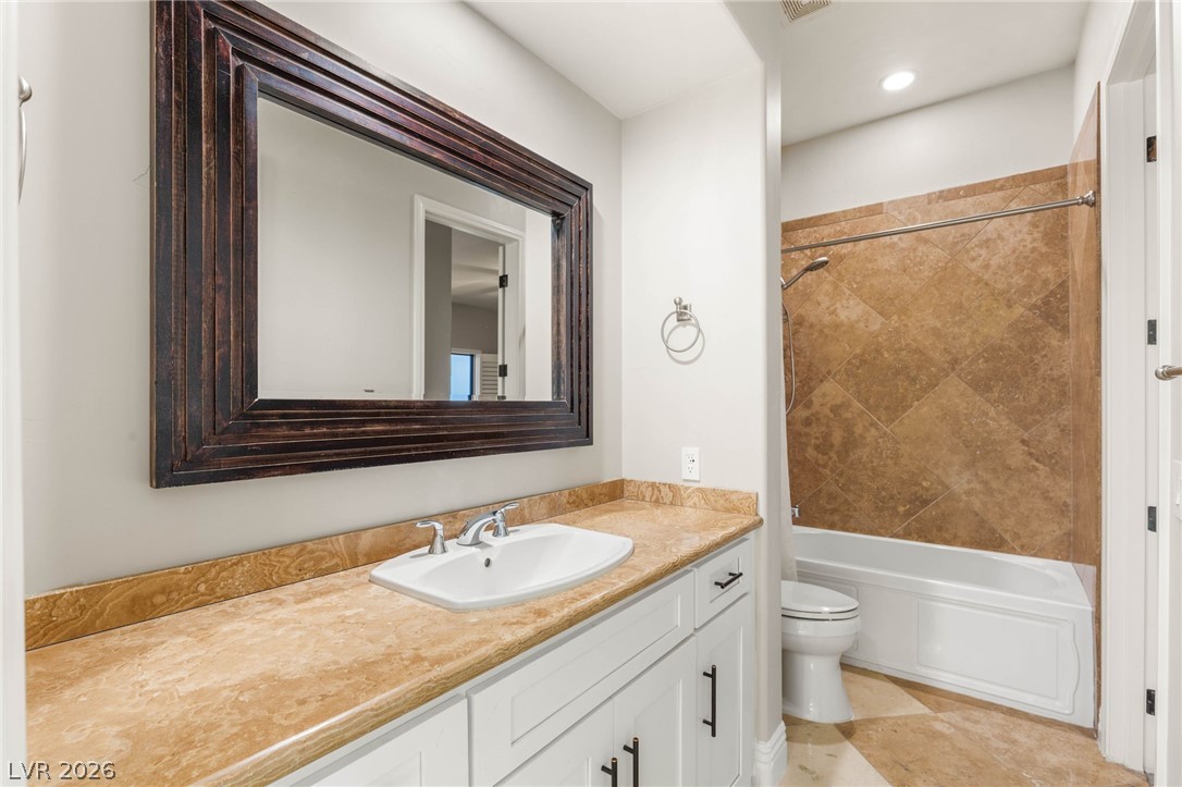 1035 Aviator Court
