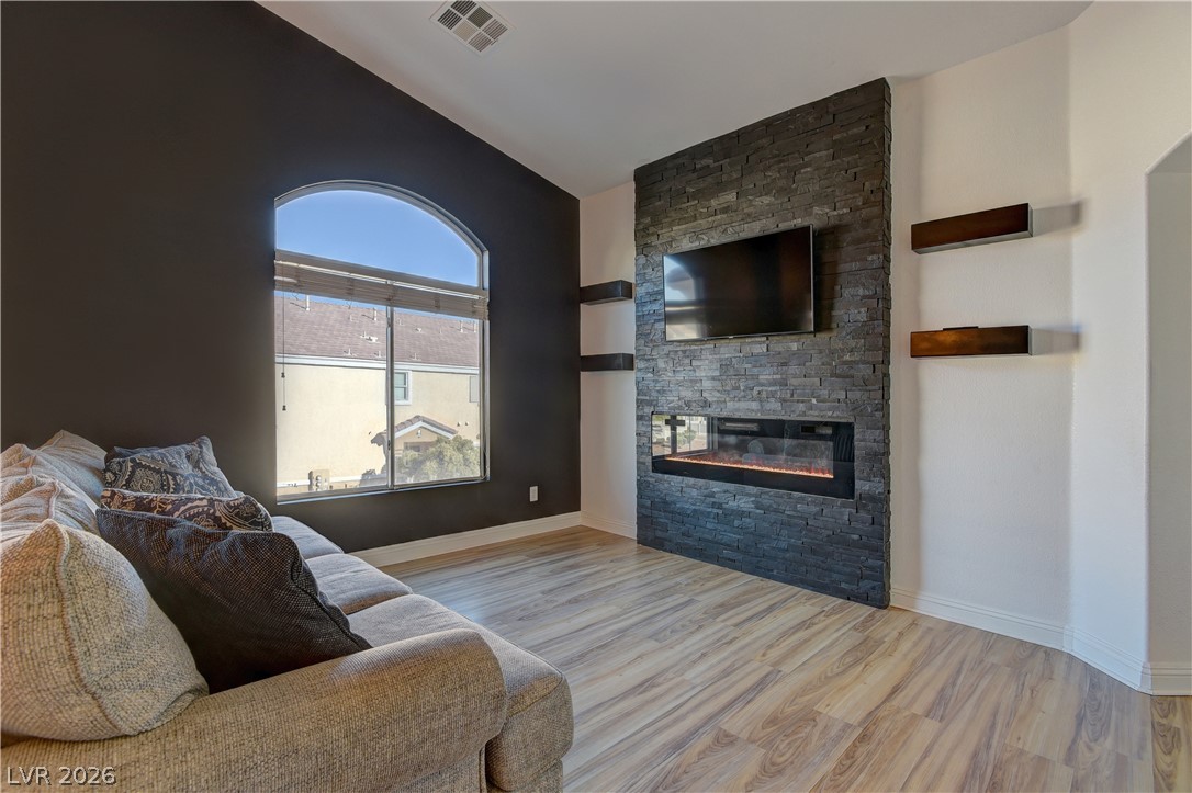 6728 Lavender Lilly Lane 1