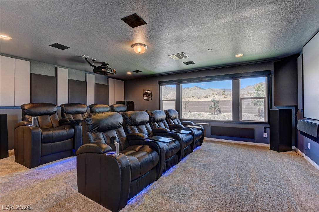 4565 Amazing View Street