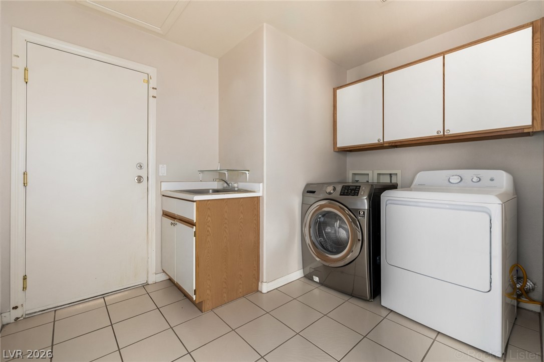 9021 Sunny Hills Court