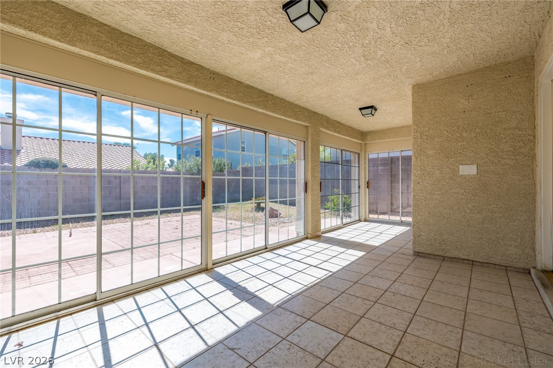 9021 Sunny Hills Court