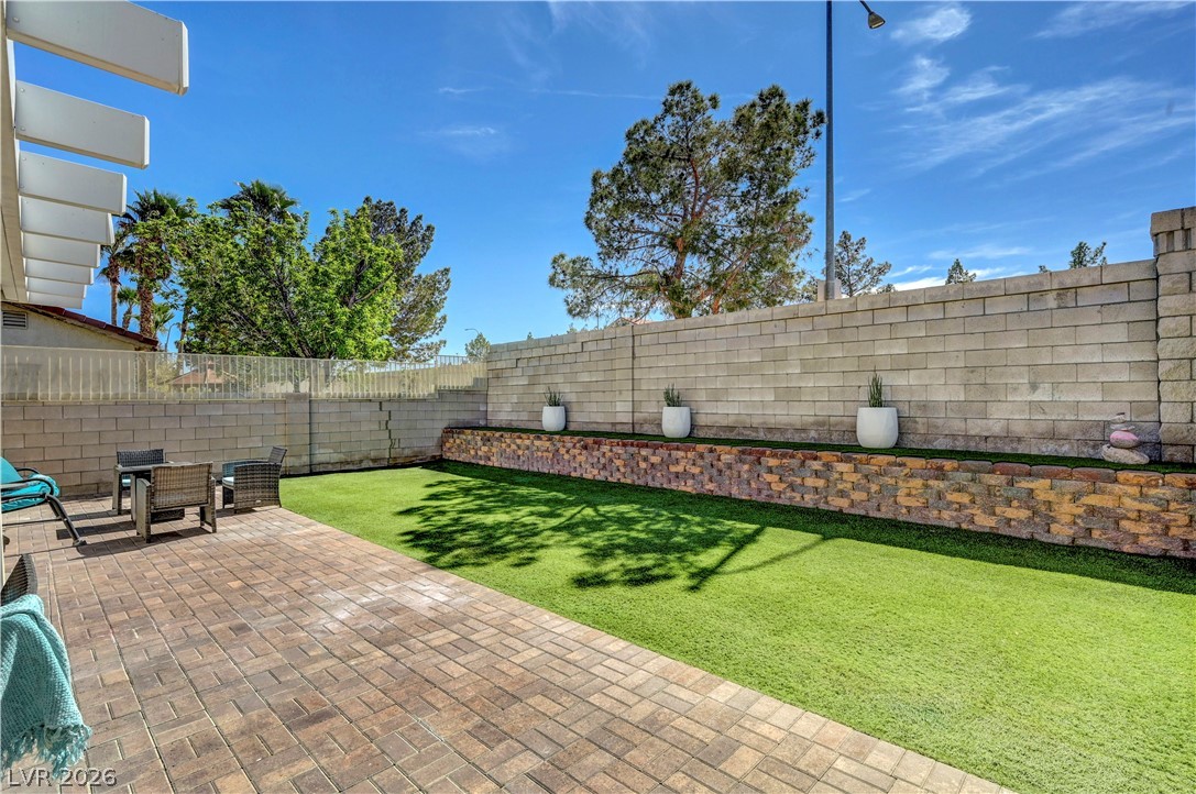 1737 Balsam Mist Avenue