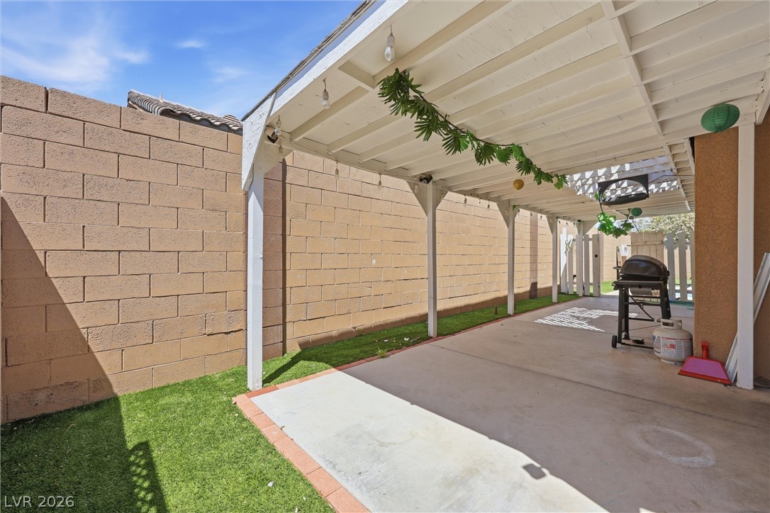 9113 Black Slate Street