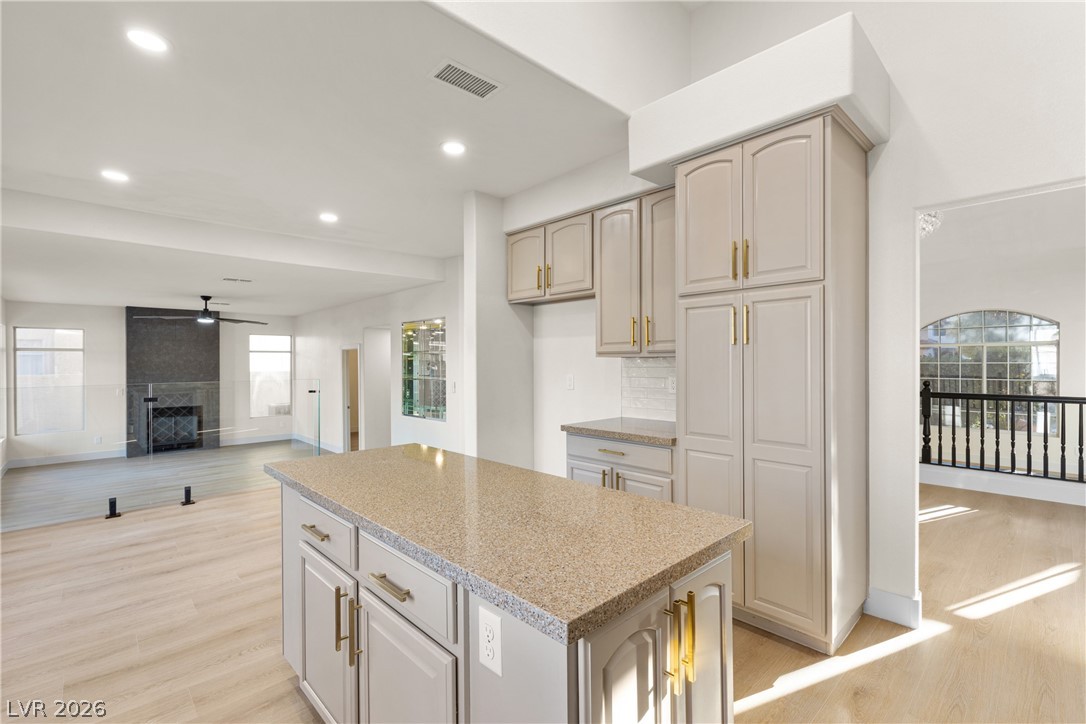 1700 Double Arrow Place