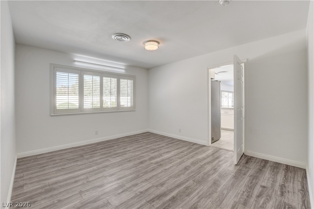 3770 Meadowcrest Drive