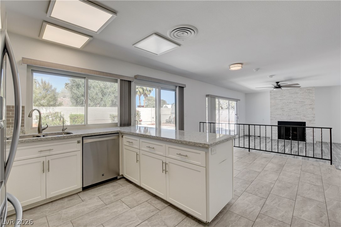 3770 Meadowcrest Drive