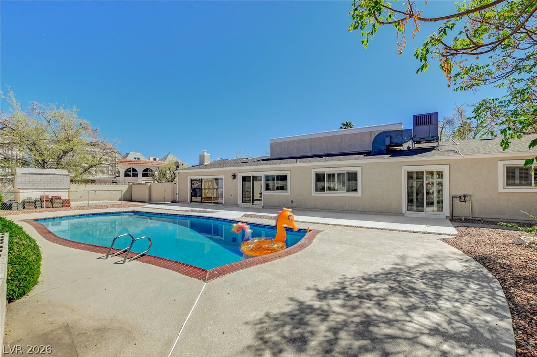 3770 Meadowcrest Drive