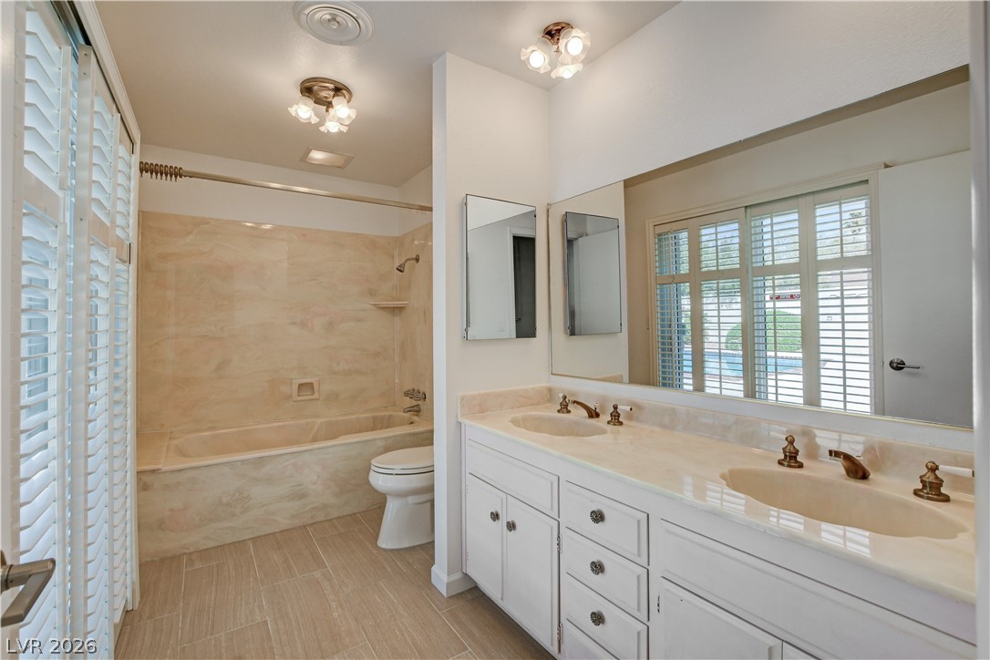 3770 Meadowcrest Drive