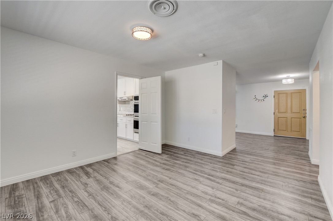 3770 Meadowcrest Drive
