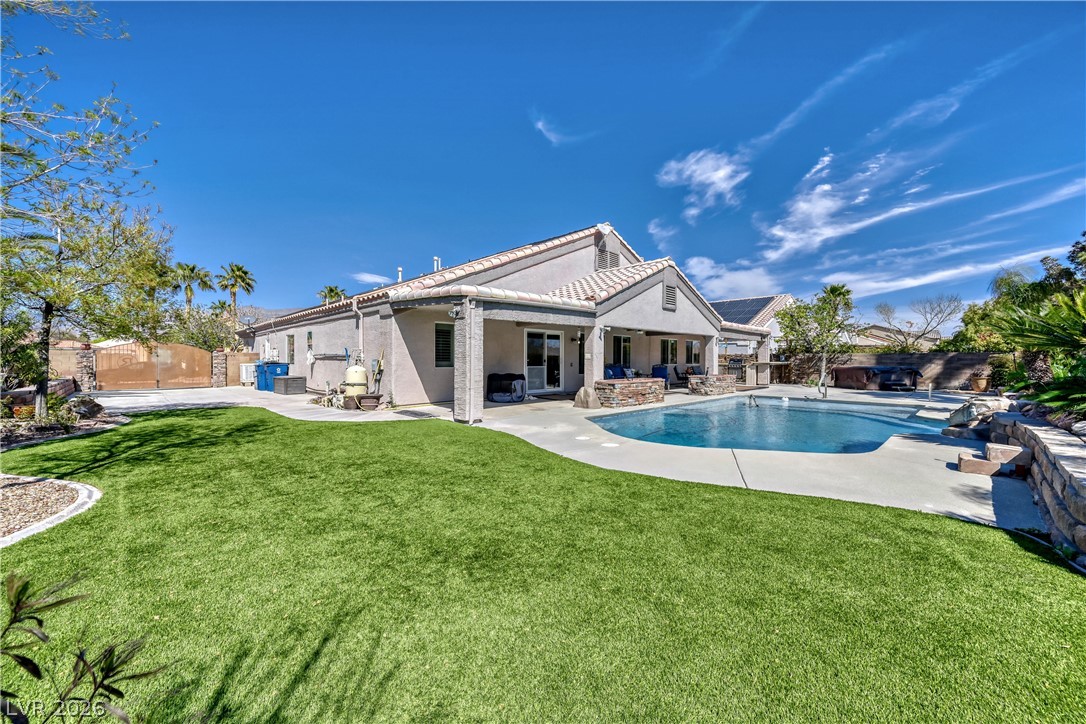 5209 Black Coral Avenue