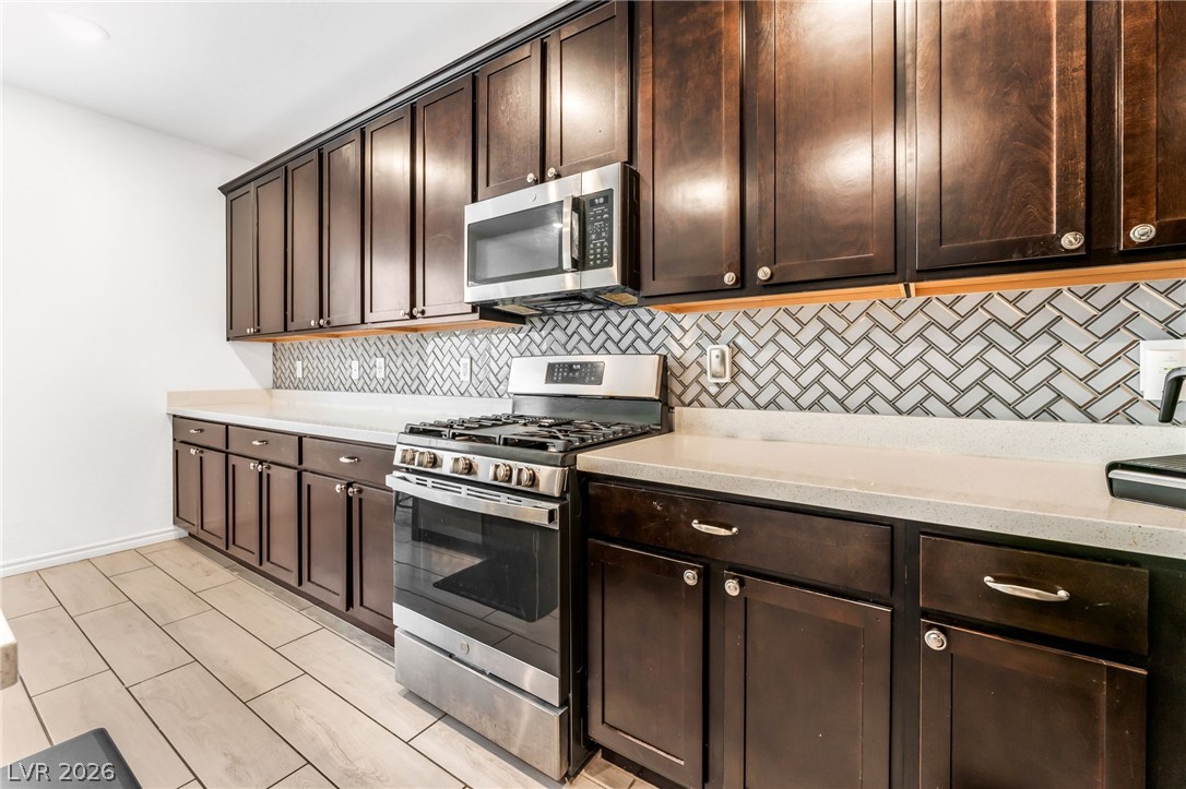 8859 Mountain Lion Avenue