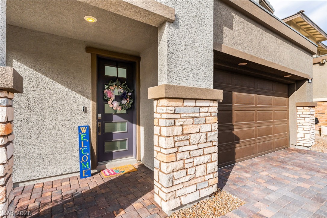 8859 Mountain Lion Avenue