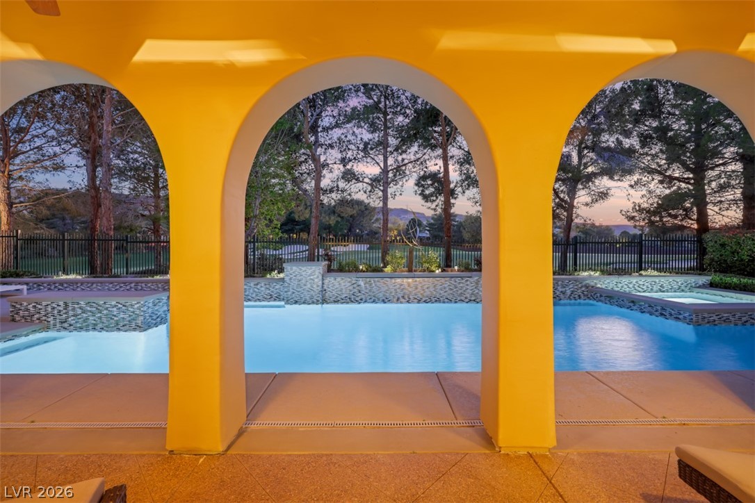 12047 Oakland Hills Drive