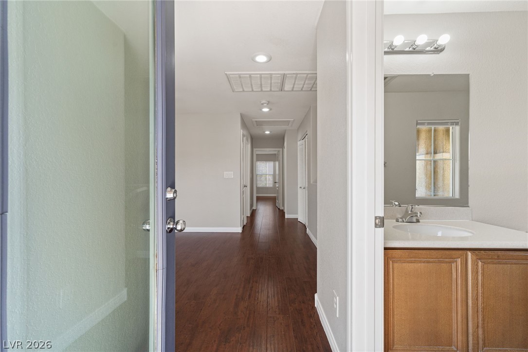 543 Cabis Bay Street