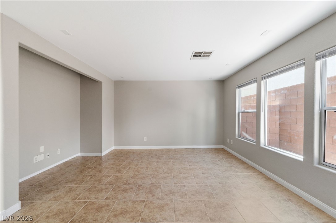 543 Cabis Bay Street