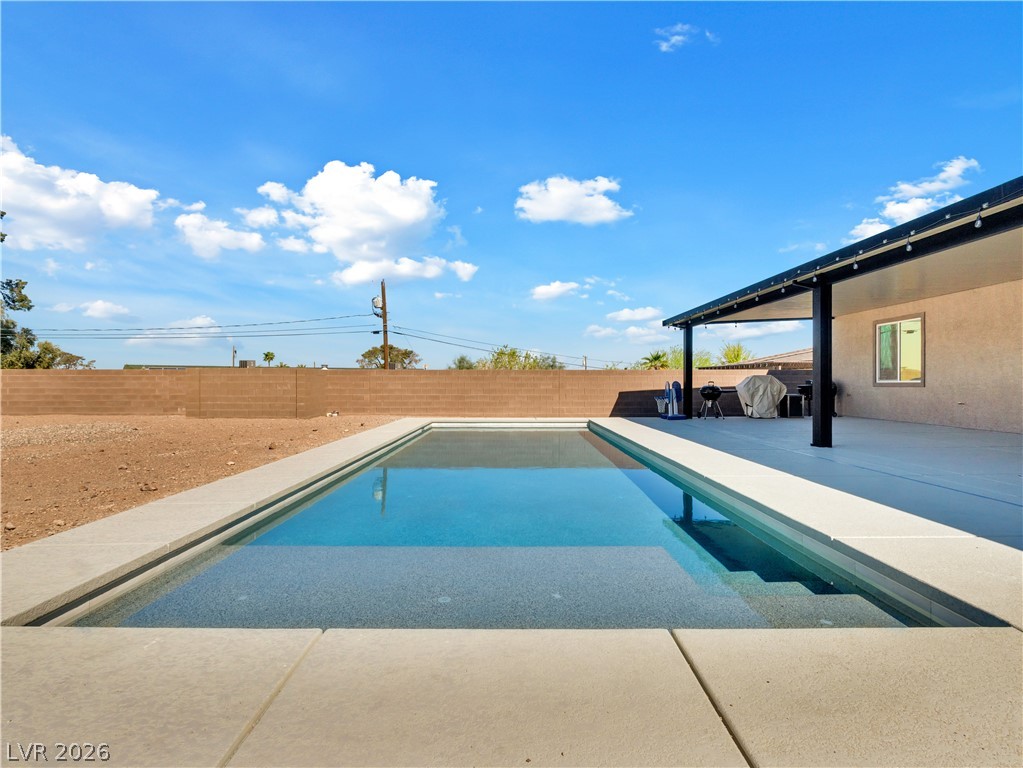 153 Montevallo Bend Street