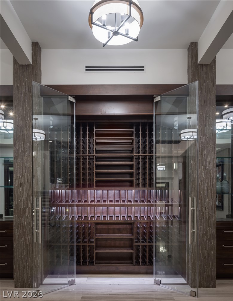 6 Bright Hollow Court