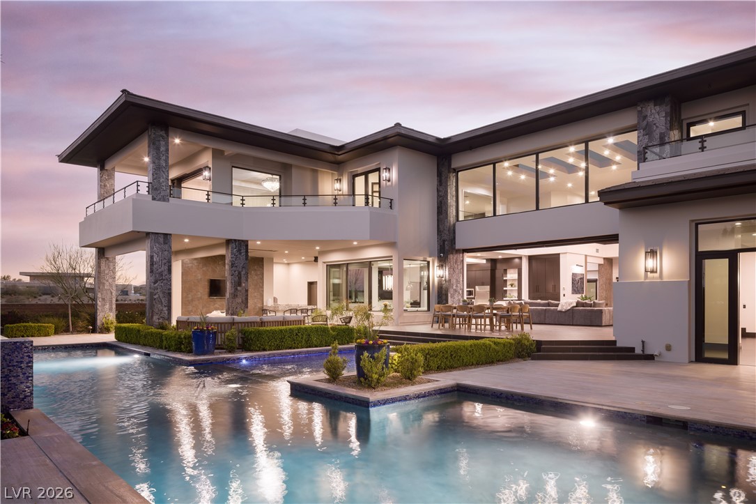 6 Bright Hollow Court