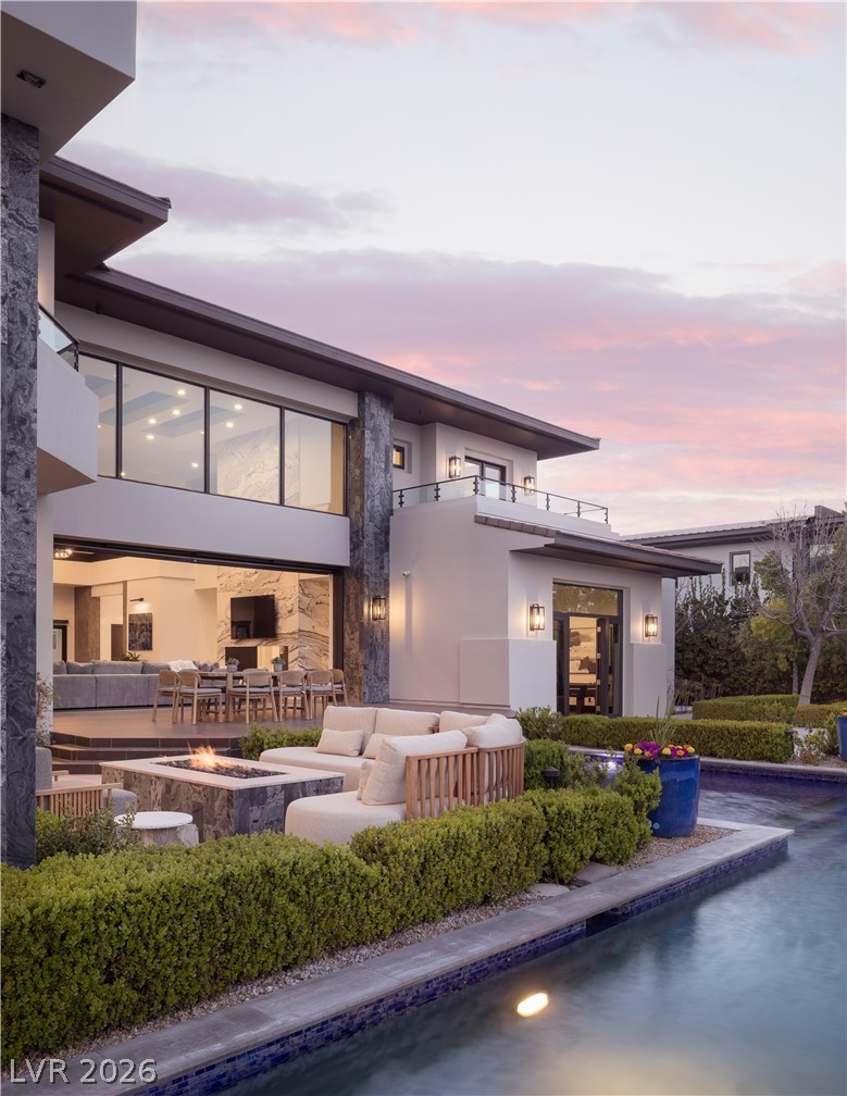 6 Bright Hollow Court