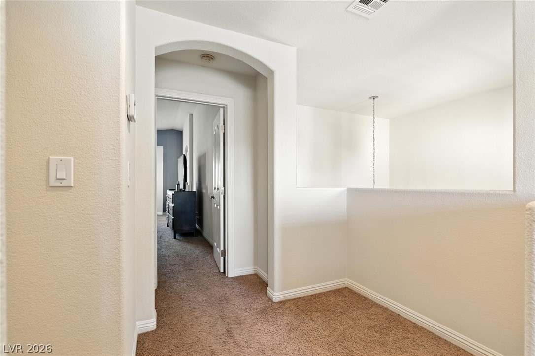 9004 Harbor Wind Avenue