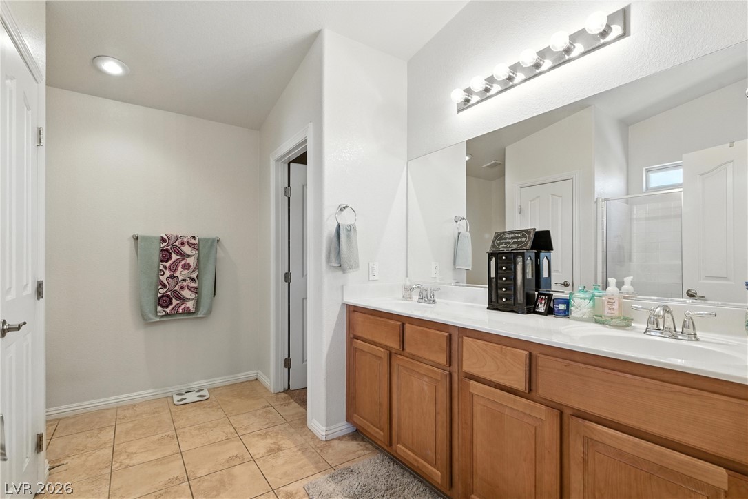 9004 Harbor Wind Avenue