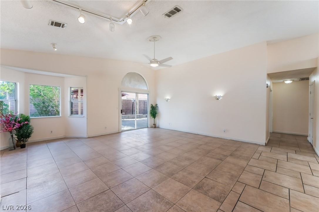 6229 Blossomwood Avenue