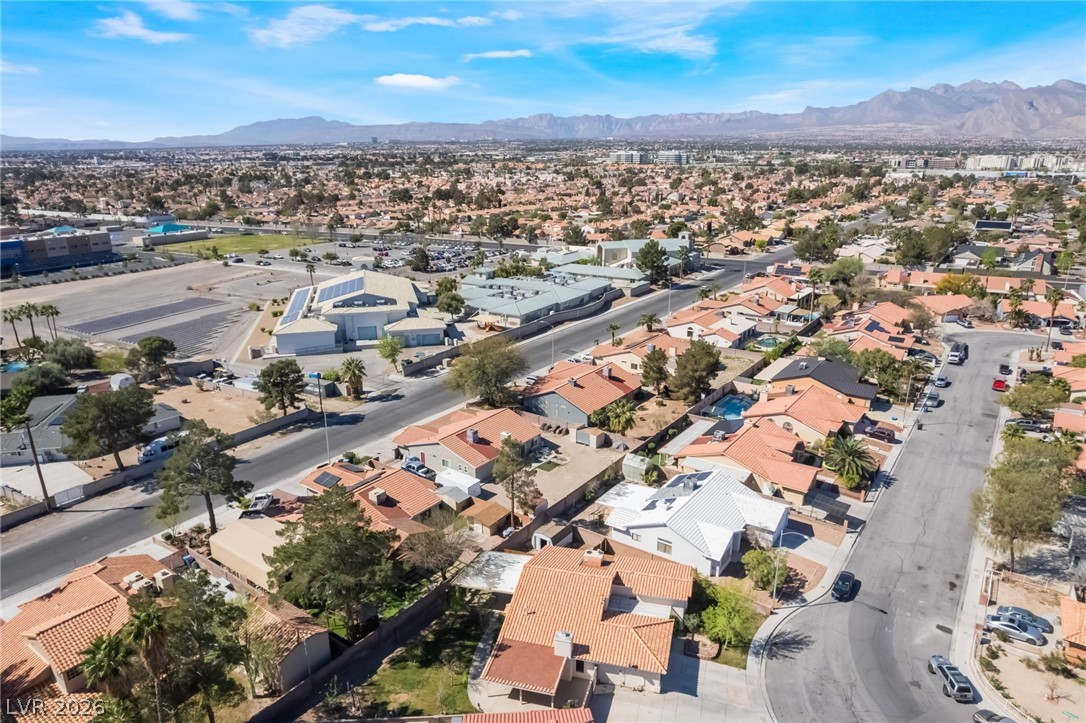 6229 Blossomwood Avenue